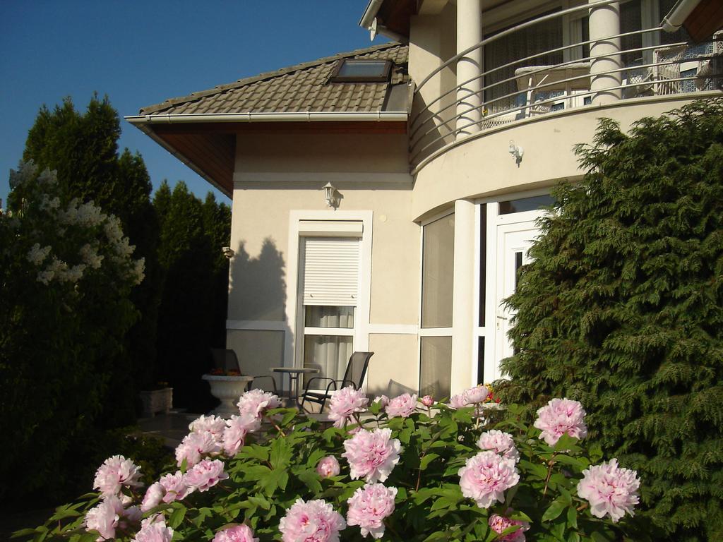 Fortuna Apartman Bük Exterior foto